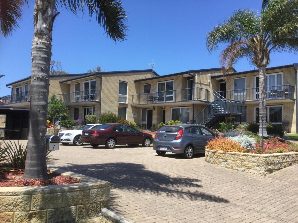 Calendo Apartments Merimbula Eksteriør billede